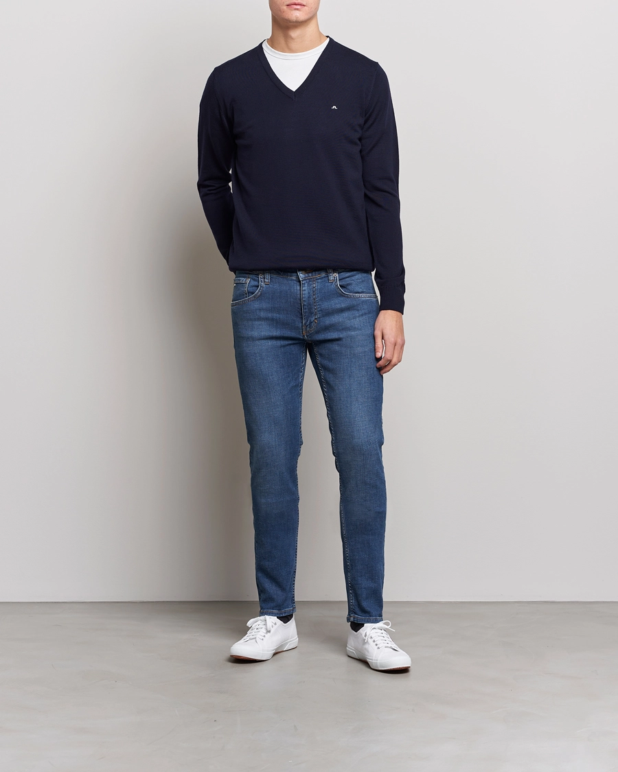 J.Lindeberg Lymann True Merino V-Neck Pullover Navy S - Bilde 2